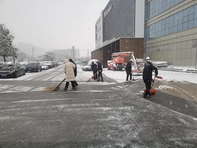 1702975787778432Y3nN.jpg 1.jpg